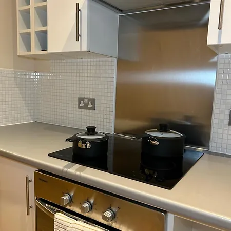Central Birmingham City Apartment -Smart Tv - Free Parking Onsite Exterior photo